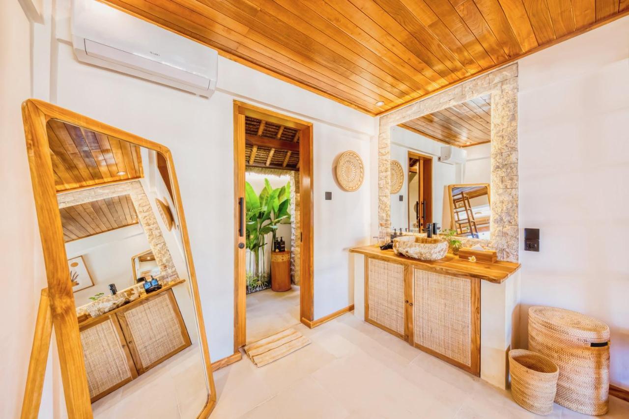 Villa Atlanta - New Luxury 7bdr Prime Location Seminyak (Bali)