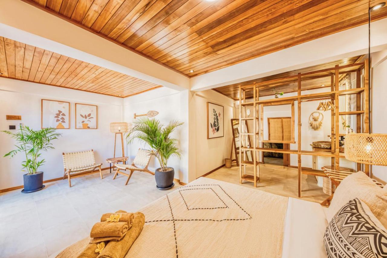 Atlanta - New Luxury 7bdr Prime Location Seminyak (Bali)
