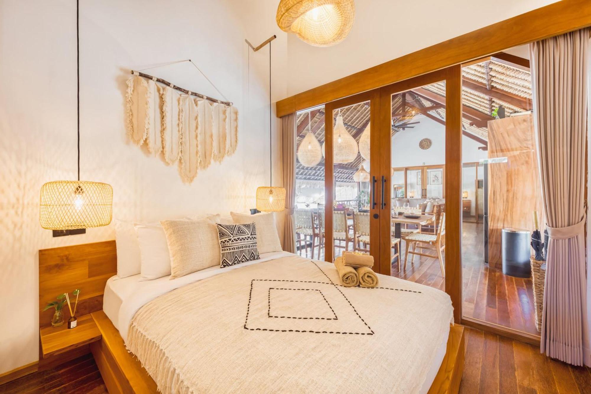 Atlanta - New Luxury 7bdr Prime Location Villa Seminyak (Bali)