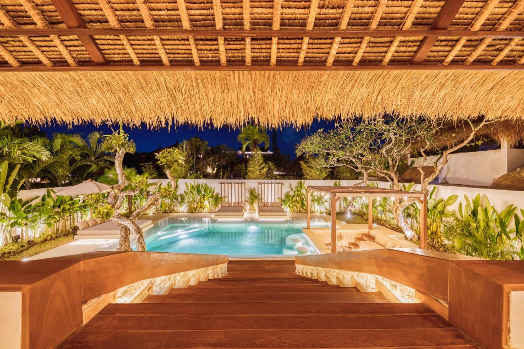 Villa Atlanta - New Luxury 7bdr Prime Location Seminyak (Bali)
